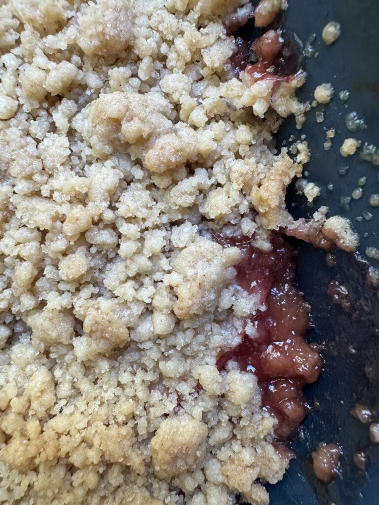 Close up of the finished crumble.